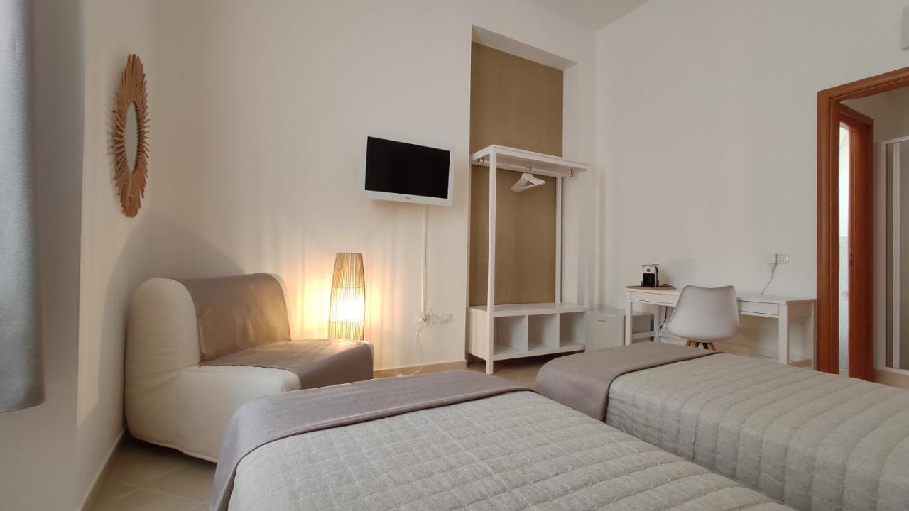 Nell'Azzurro Hotel Cagliari Exterior photo