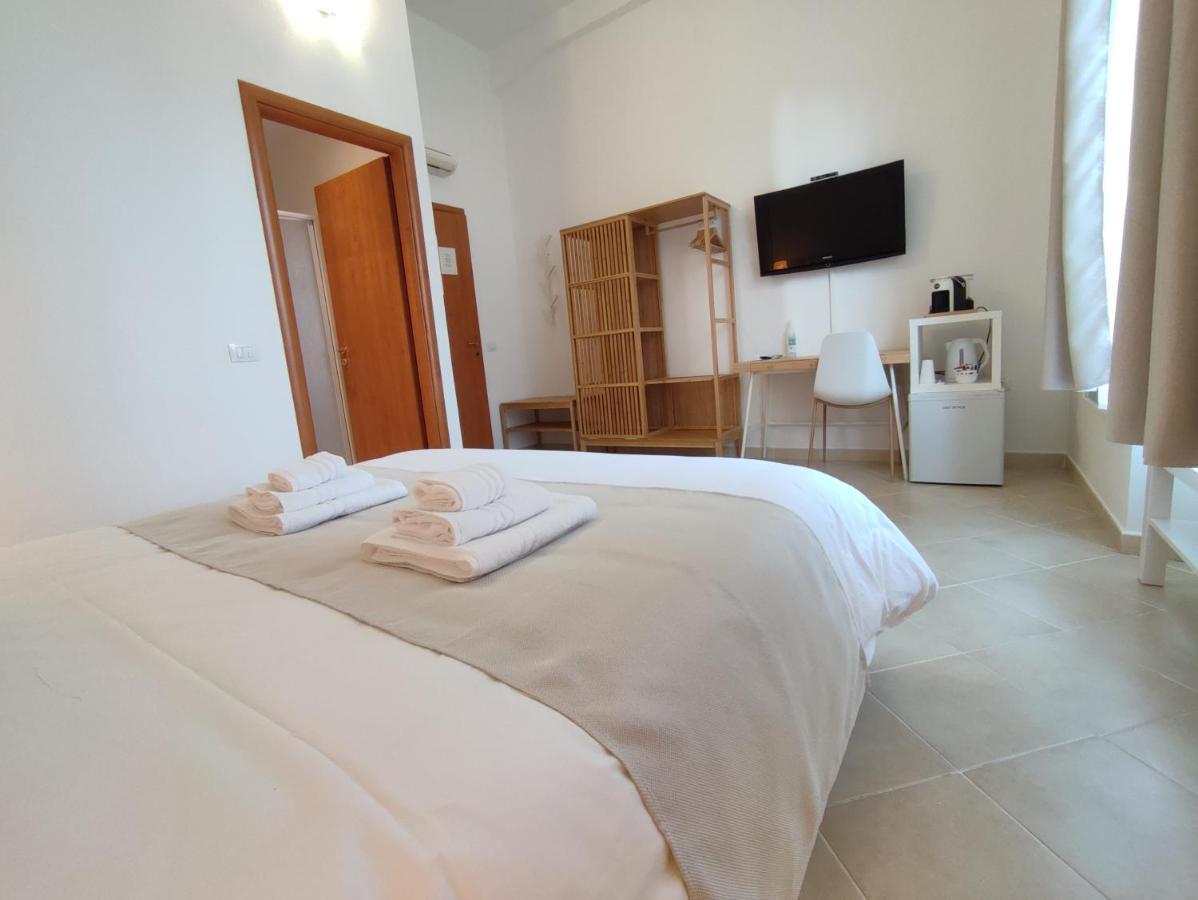 Nell'Azzurro Hotel Cagliari Exterior photo