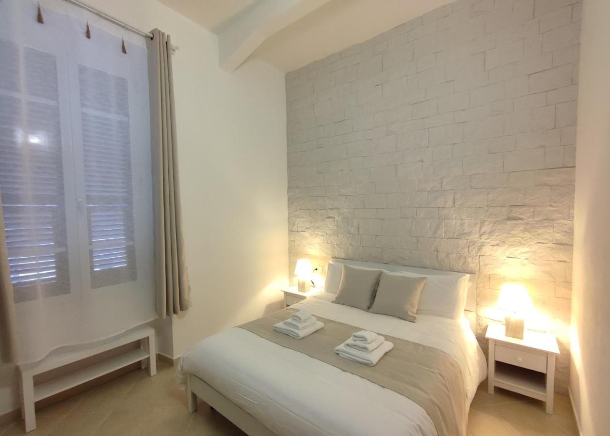 Nell'Azzurro Hotel Cagliari Exterior photo